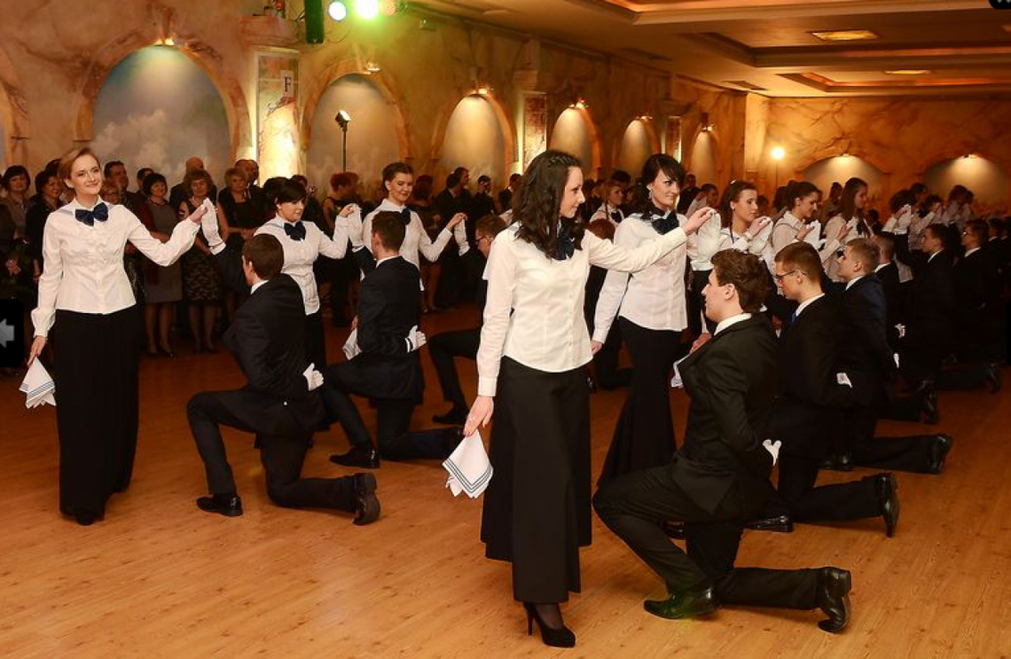 Studniówki 2013 tuż, tuż... Studniówki 2013 tuż, tuż...