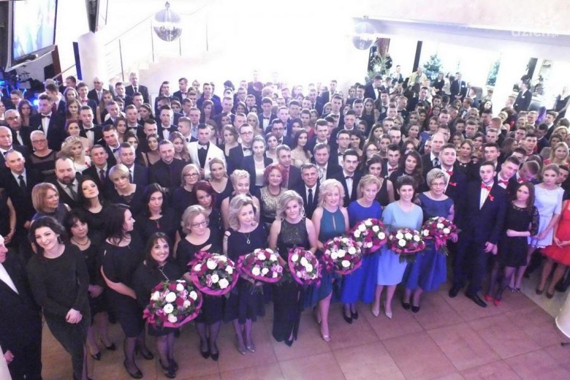 Studniówki 2017. "Budowlanka"