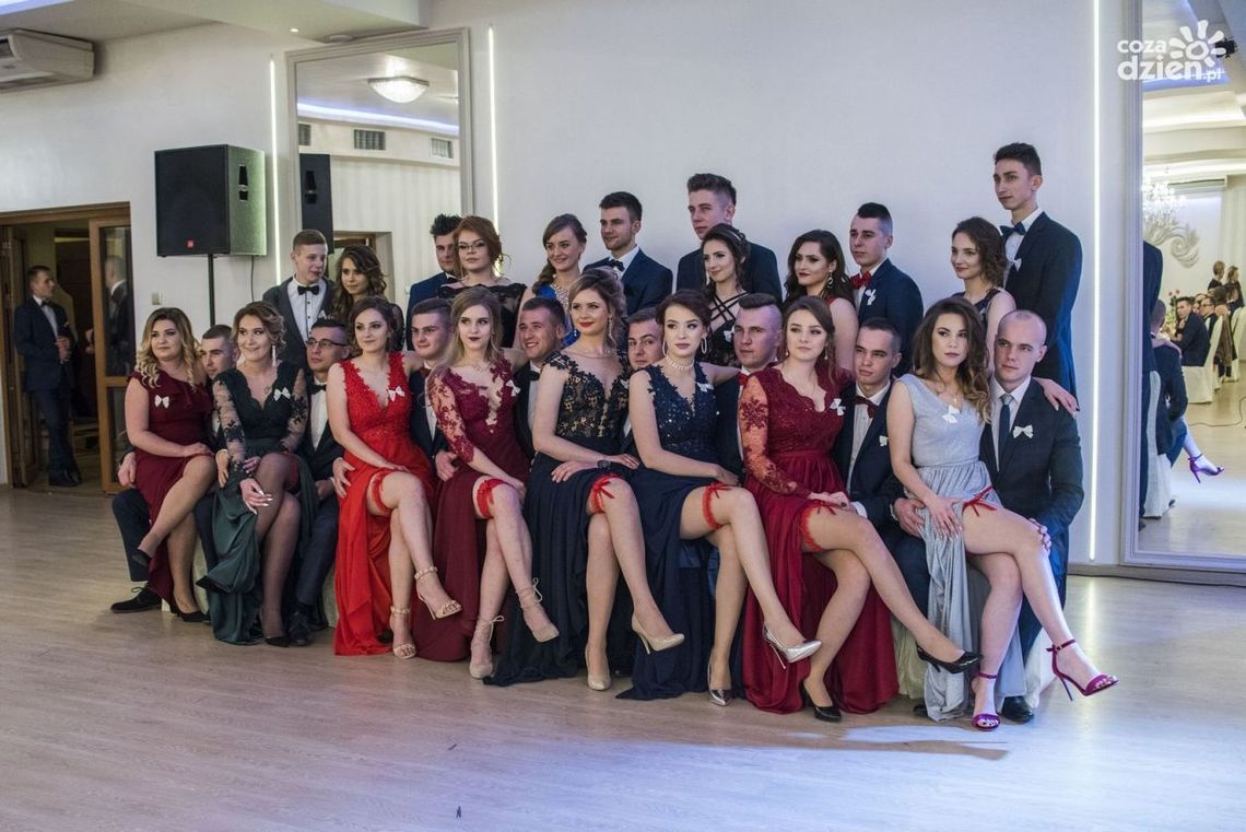 Studniówki 2018. "Skórzanka" i "Montessori"