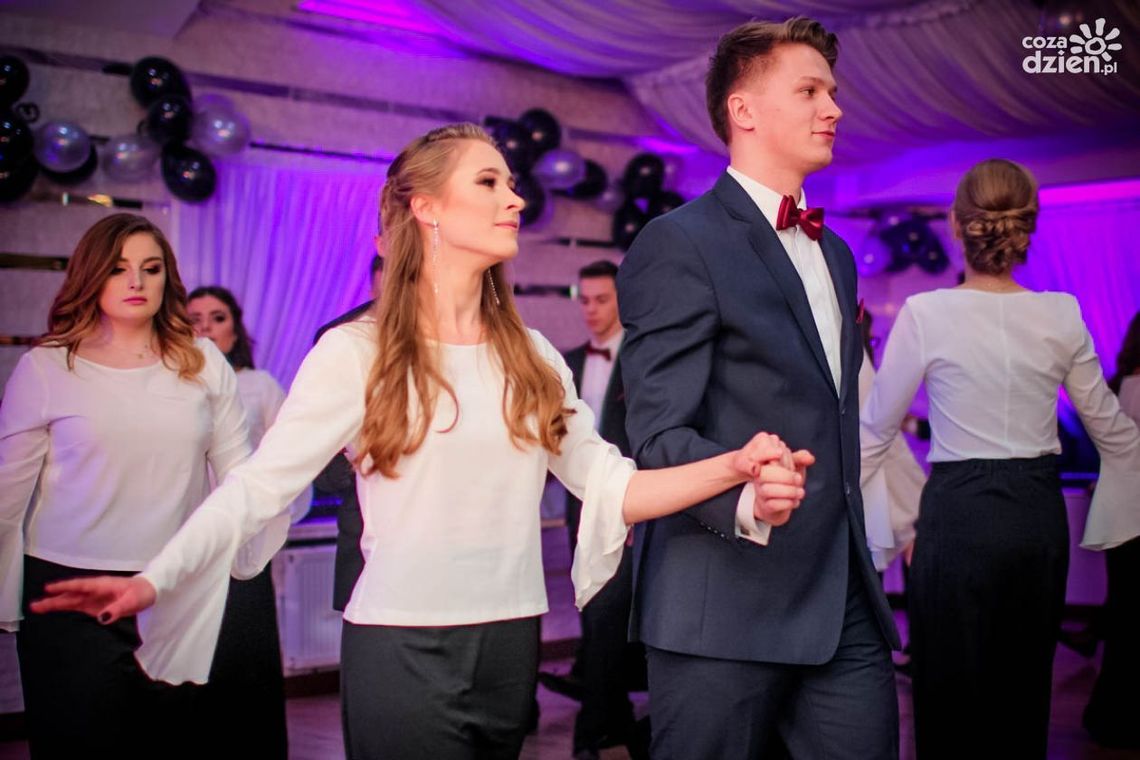 Studniówki 2018. Tak bawili się w "Katoliku" i "Budowlance"