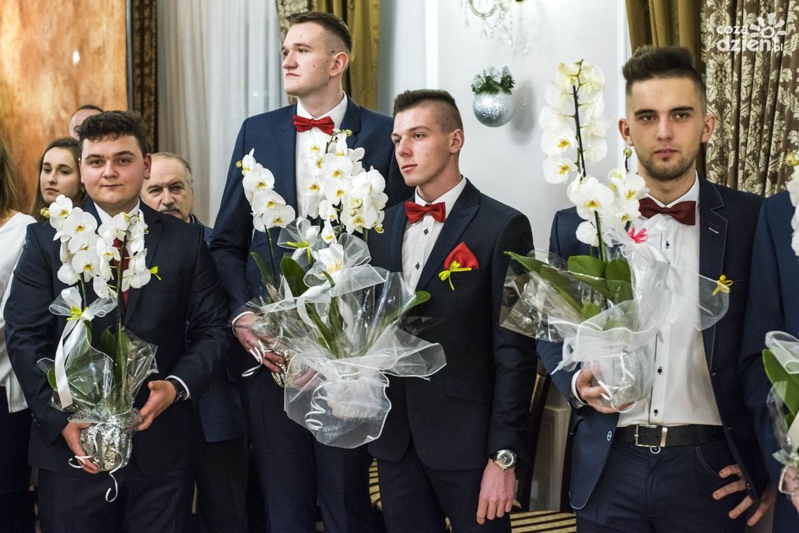 Studniówki 2019: samochodówka