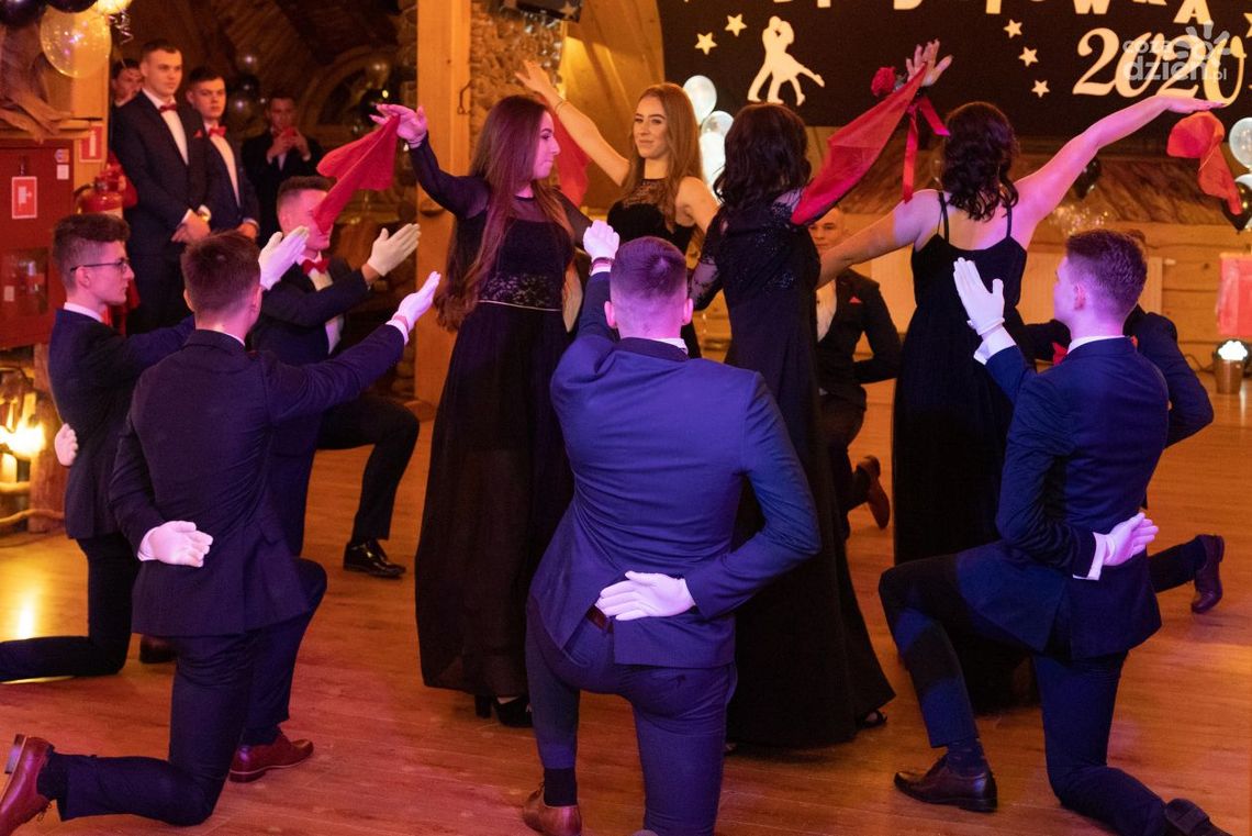 Studniówki 2020: Hubal (foto i wideo)