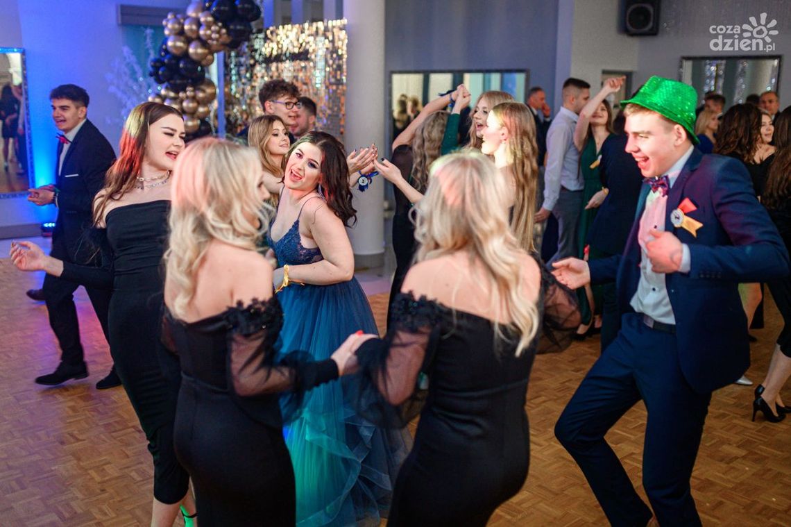 Studniówki 2023: "Baczyński"