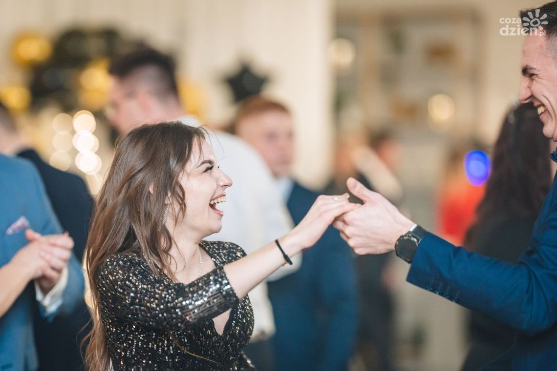 Studniówki 2023: Centrum Kształcenia Zawodowego i Ustawicznego w Pionkach [WIDEO]