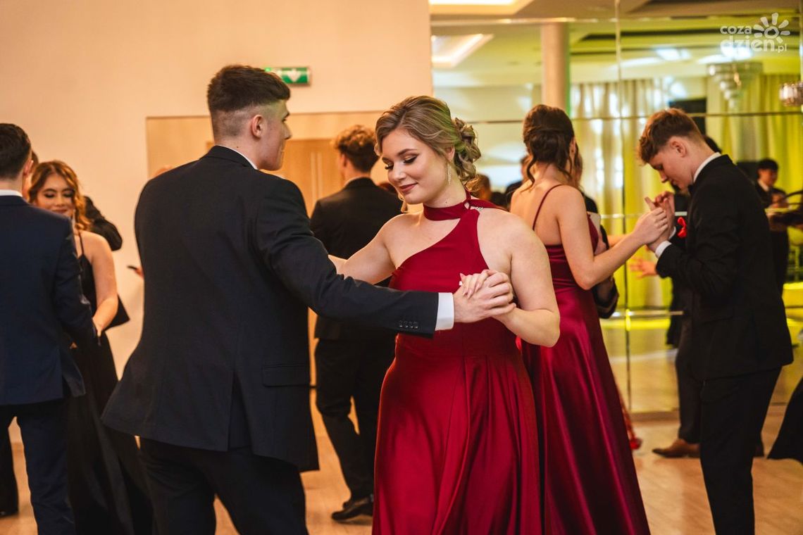 Studniówki 2025. XI LO im. S. Staszica [FOTO/WIDEO]