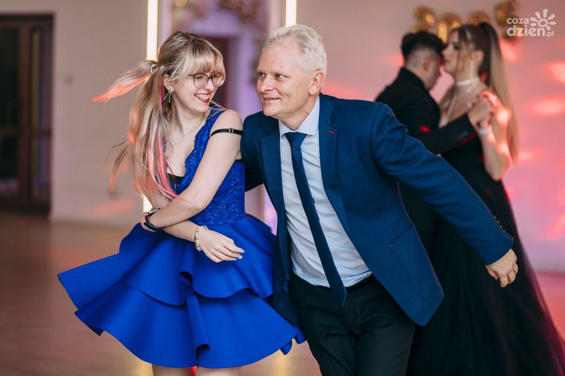 Studniówki 2025. ZSZ im. mjra H. Dobrzańskiego "Hubala" [FOTO]