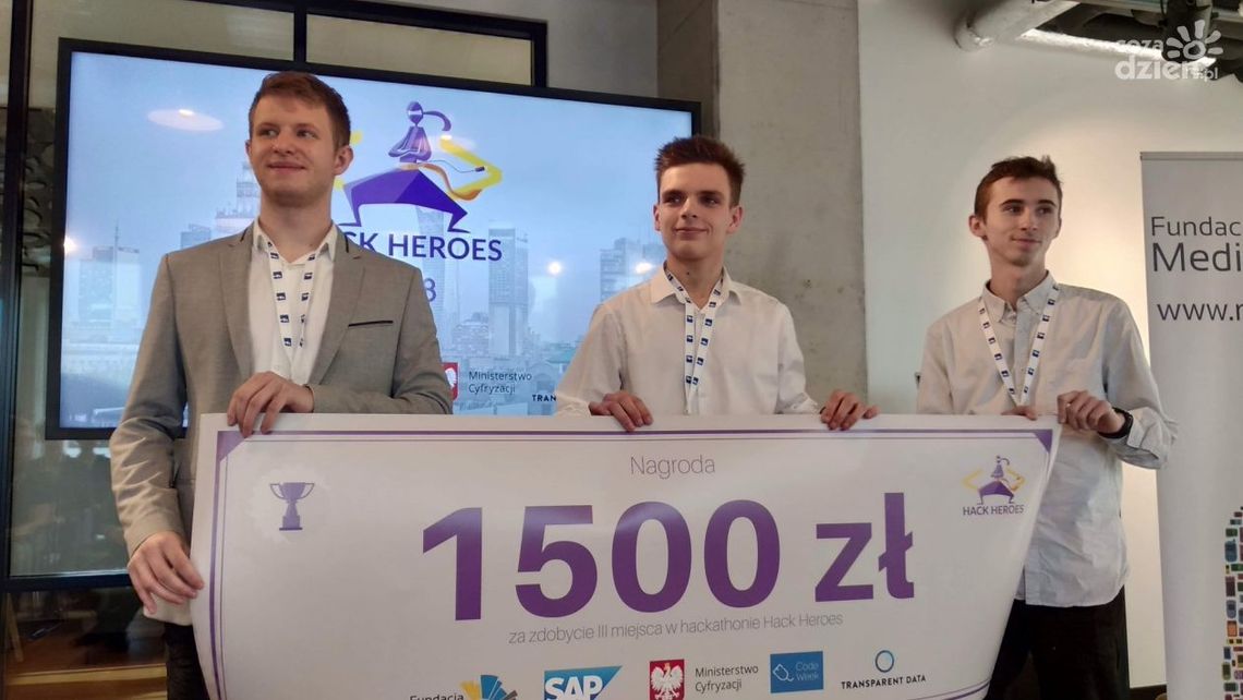 Stworzyli aplikację do wyszukiwania fundacji Stworzyli aplikację do wyszukiwania fundacji