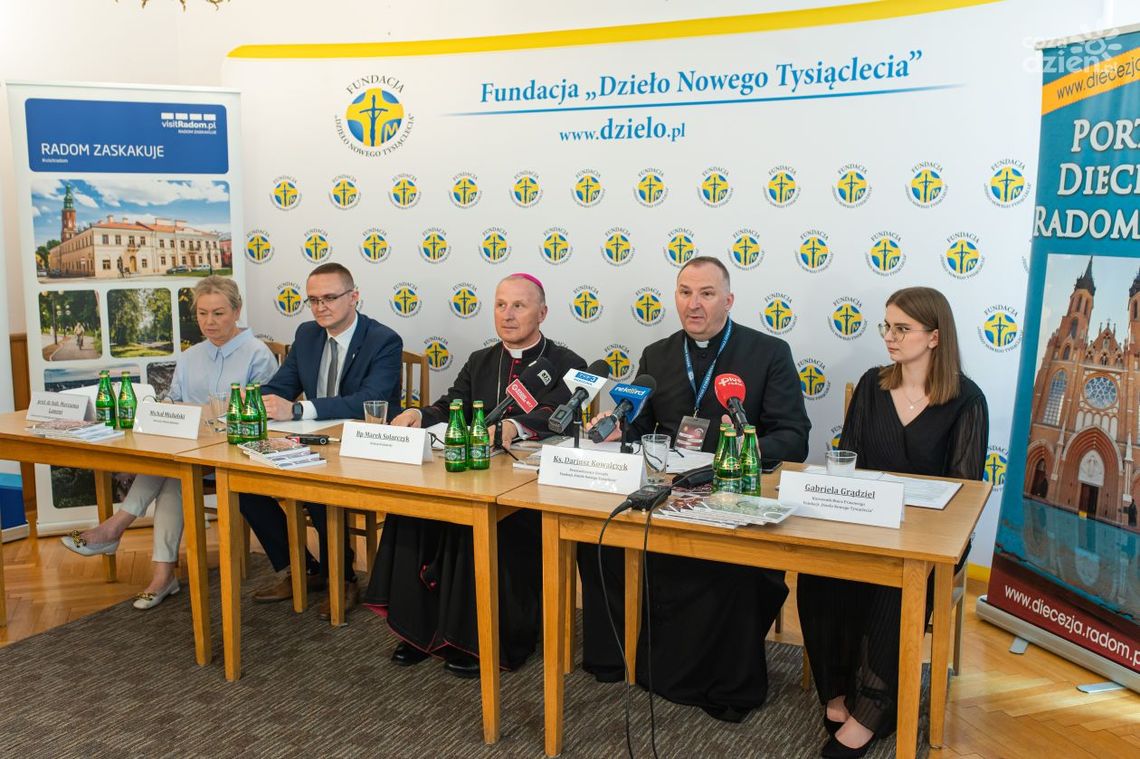 Stypendyści fundacji przyjechali do Radomia
