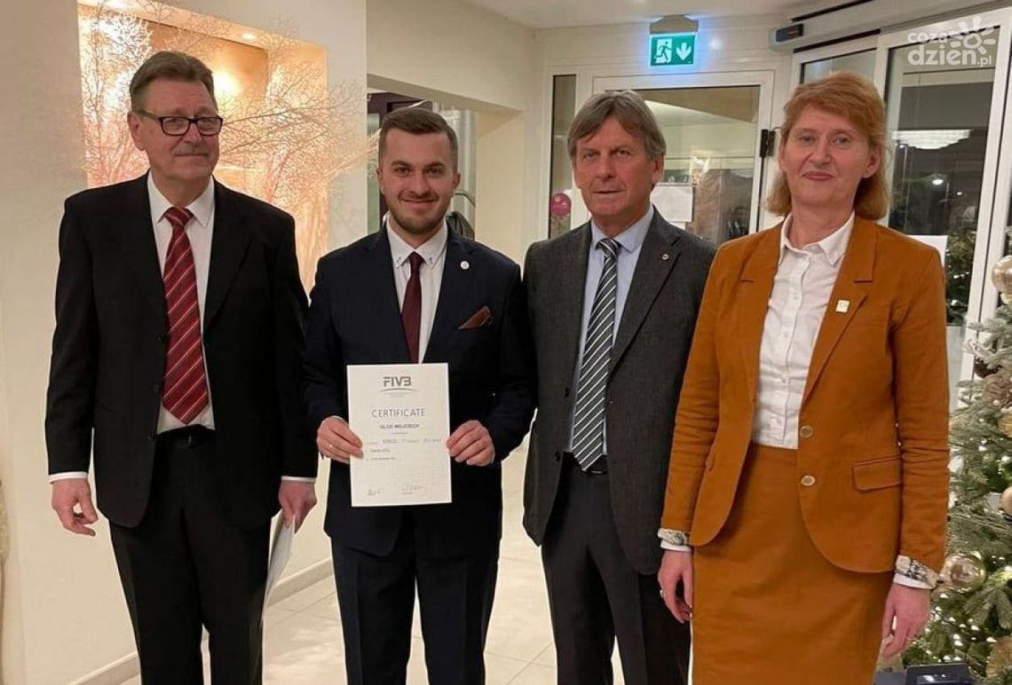 Sukces radomskiego sędziego siatkarskiego, Wojciecha Głoda. Został arbitrem międzynarodowym Sukces radomskiego sędziego siatkarskiego, Wojciecha Głoda. Został arbitrem międzynarodowym