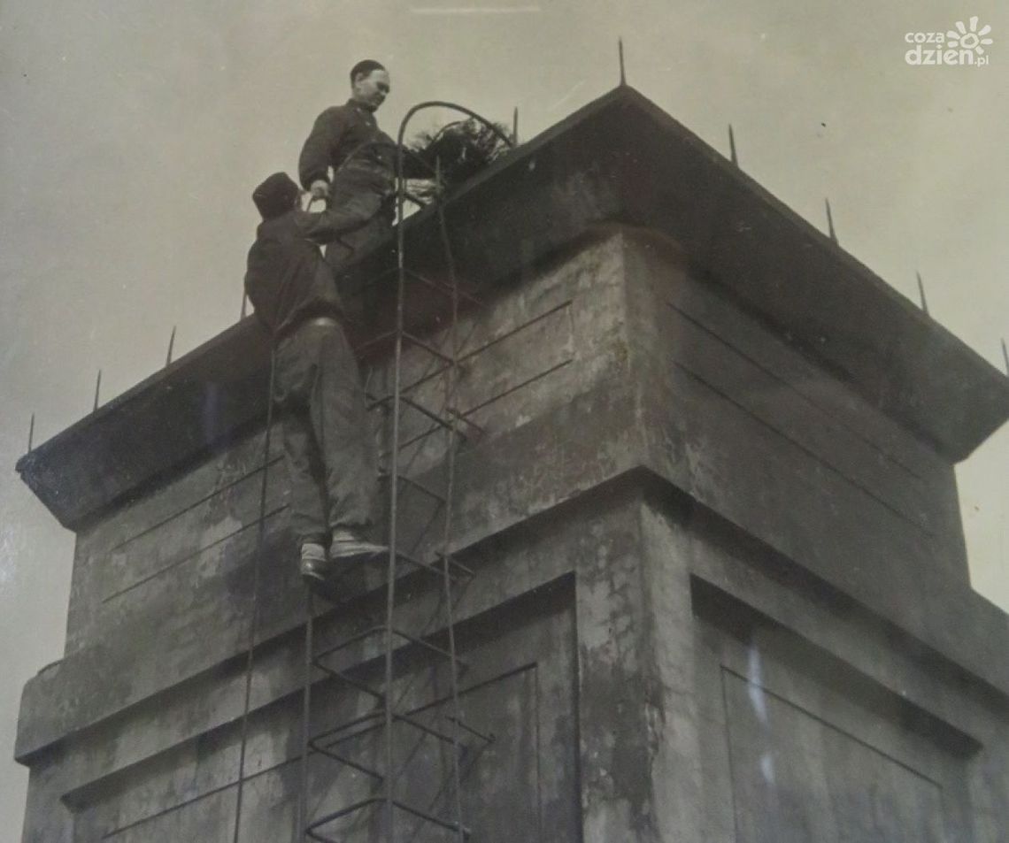 "Szczęścia i słodyczy Kominiarz życzy!" - przyjdź na Retrospotkanie