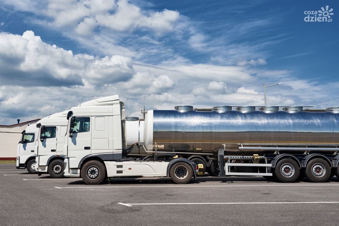 Szkolenia ADR dla kierowców. Kursy ADR z transportu materiałów niebezpiecznych Szkolenia ADR dla kierowców. Kursy ADR z transportu materiałów niebezpiecznych