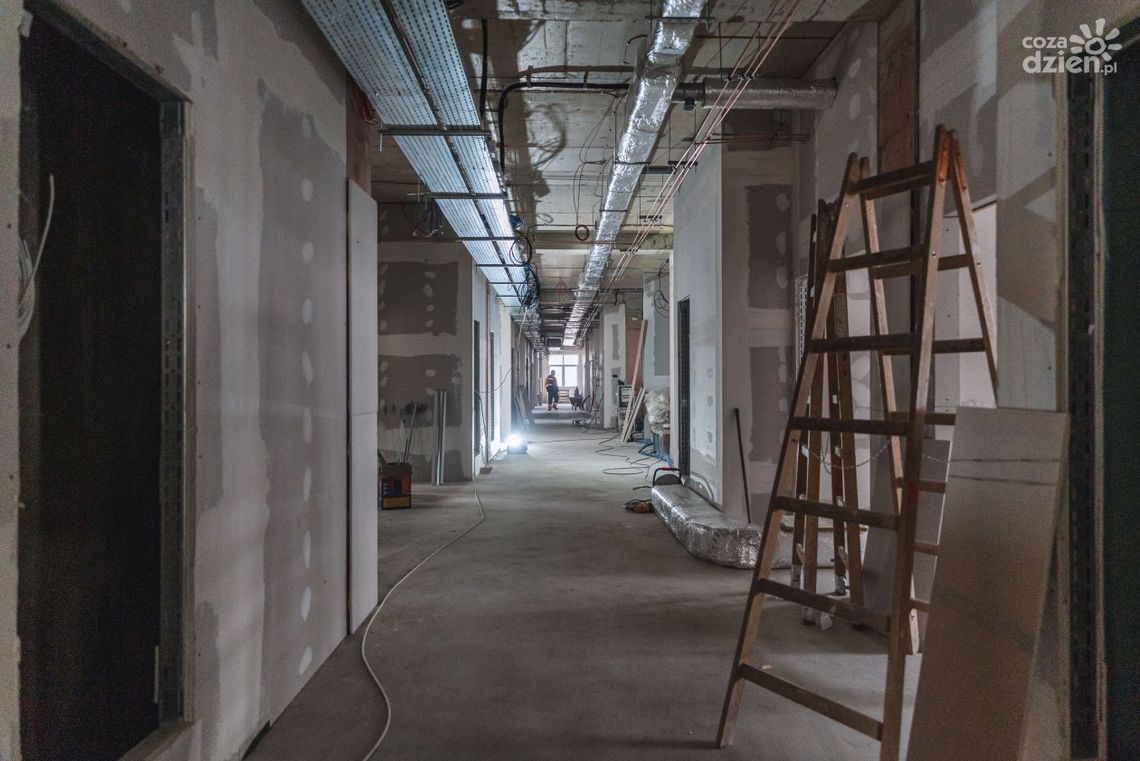 Szpital w Pionkach: II pawilon na finiszu 