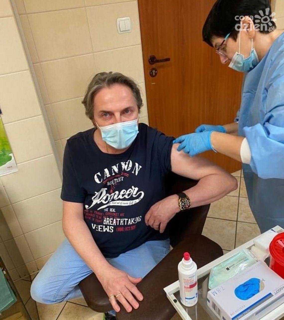 Szpital w Pionkach. Pierwsi medycy zaszczepieni