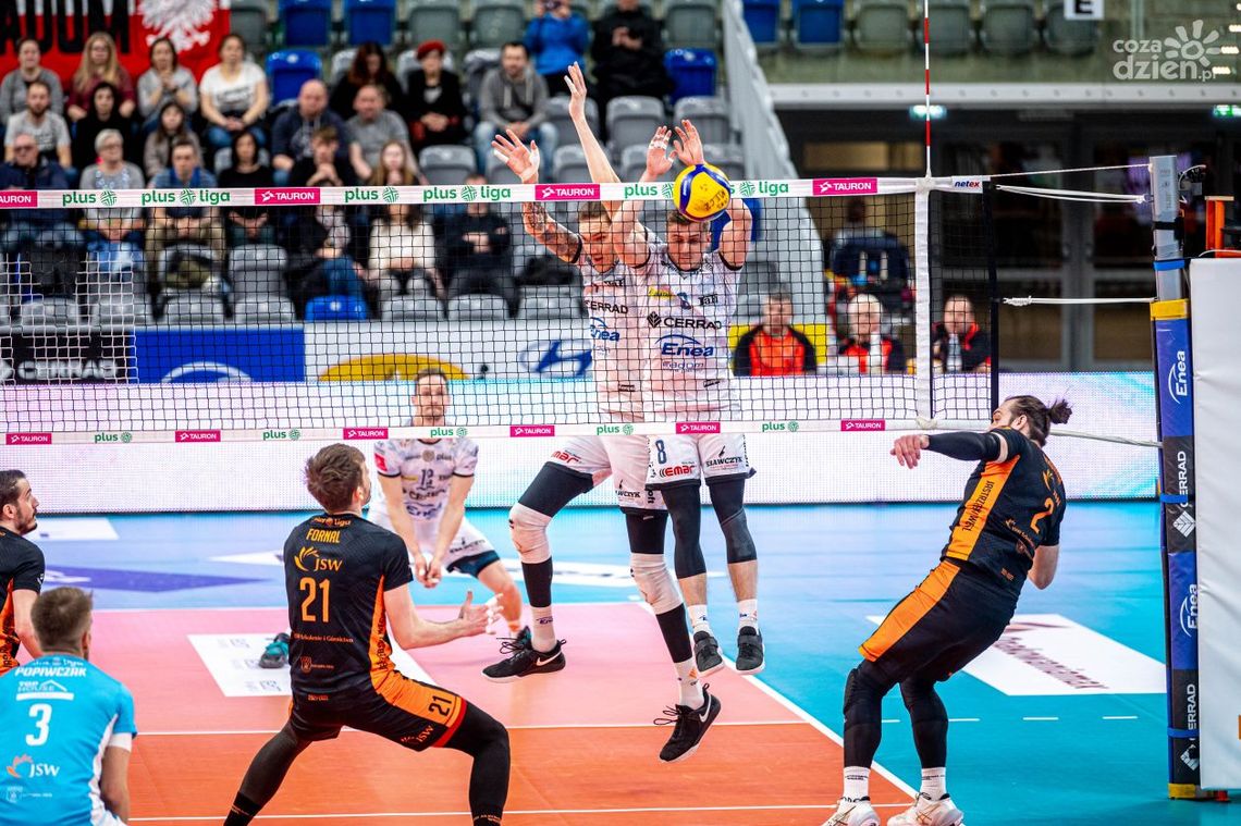 Szybki triumf lidera Jastrzębskiego Węgla nad Cerradem Enea Czarnymi Radom