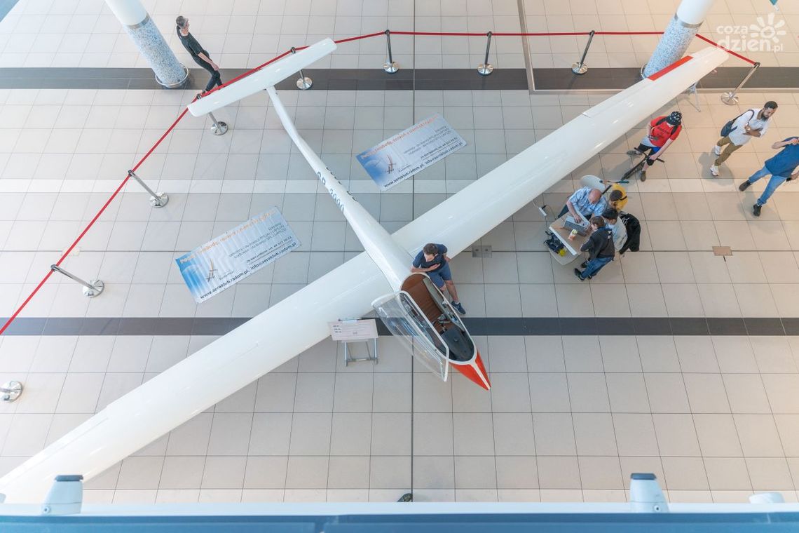 Szybowiec ponownie zawitał do Galerii Słonecznej