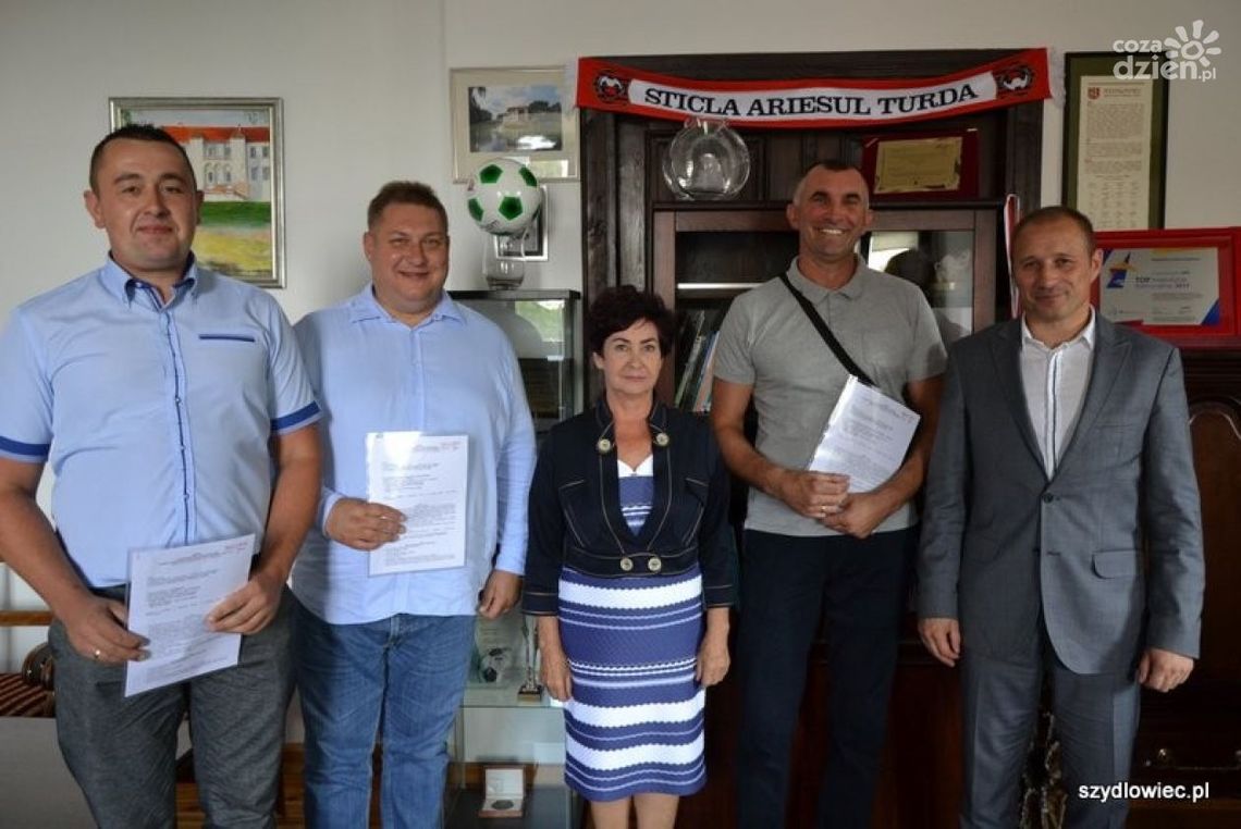 Szydłowiec. Kluby sportowe z dotacjami Szydłowiec. Kluby sportowe z dotacjami