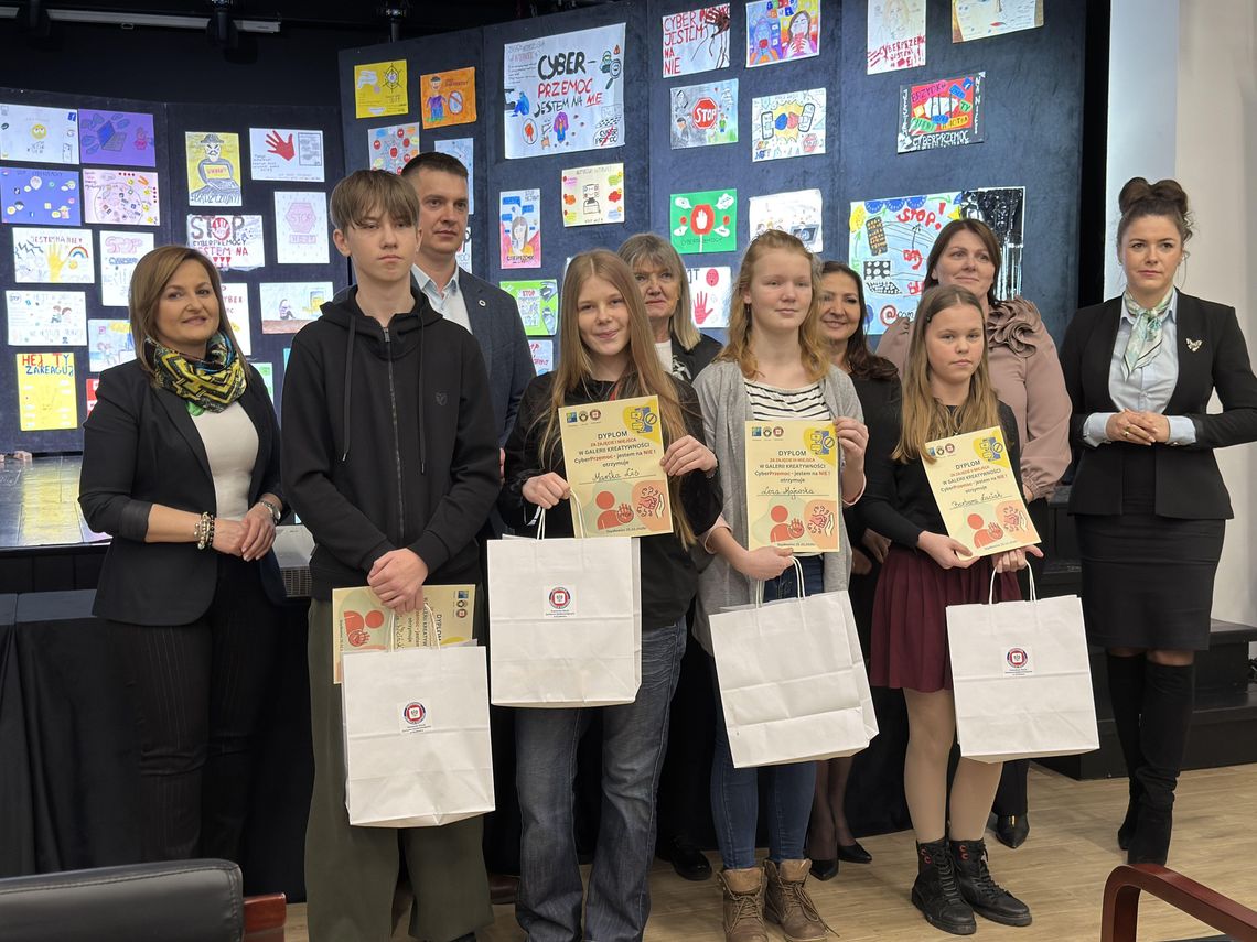 Szydłowiec mówi „NIE” cyberprzemocy! Szydłowiec mówi „NIE” cyberprzemocy!