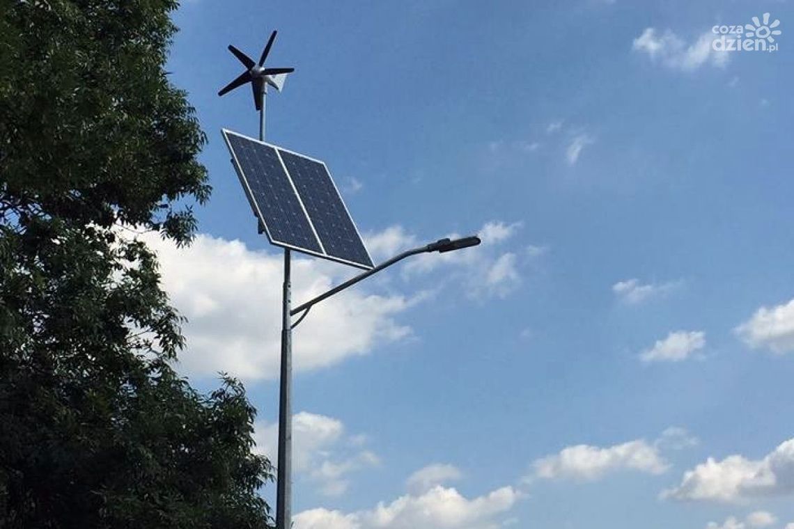 Szydłowiec. Nowe oświetlenie na dawnej E7 Szydłowiec. Nowe oświetlenie na dawnej E7