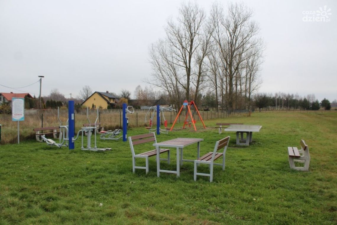 Szydłowiec. Nowe urządzenia w strefie aktywności Szydłowiec. Nowe urządzenia w strefie aktywności