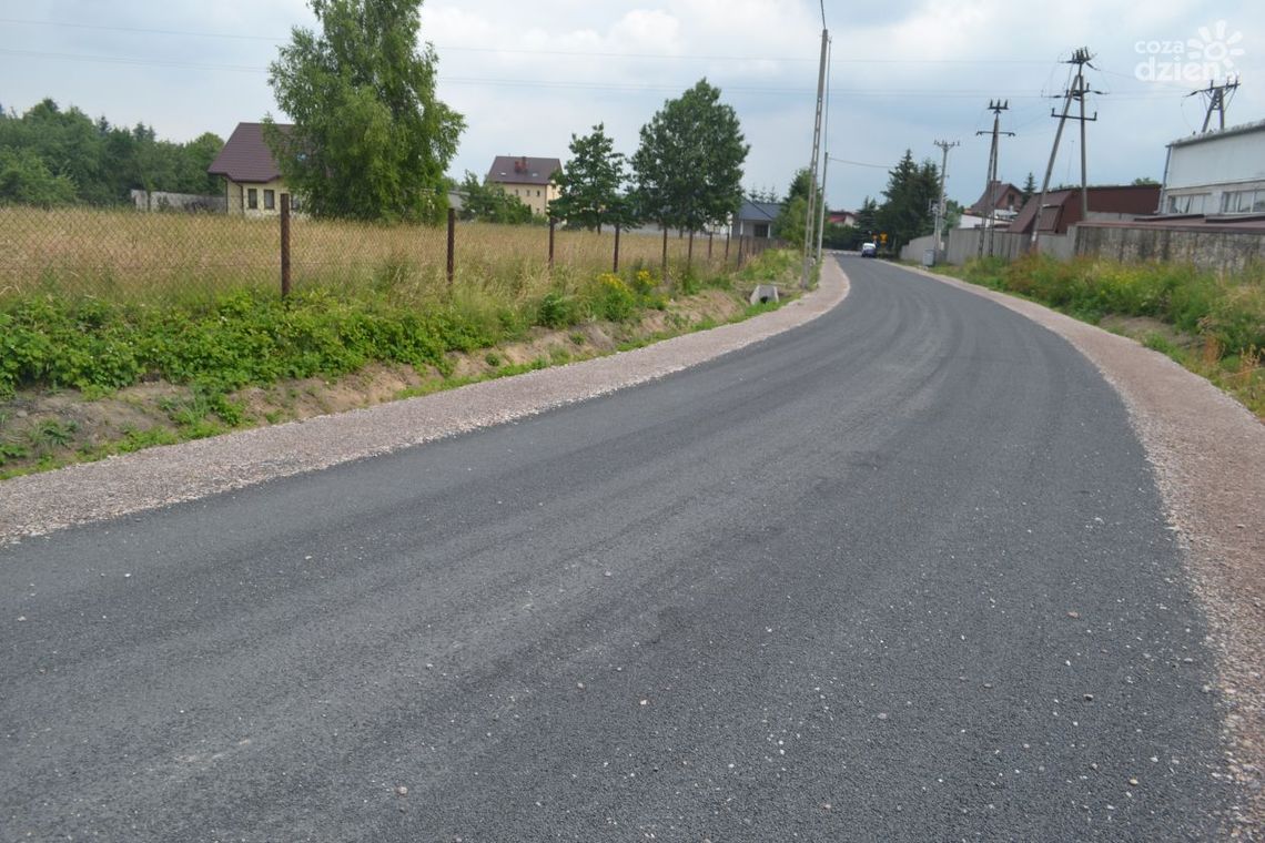 Szydłowiec. Odebrano przebudowane ulice