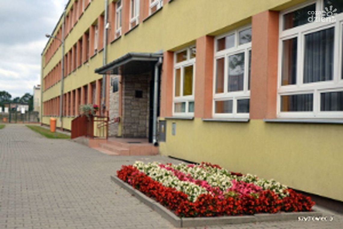 Szydłowiec. Pieniądze dla PSP nr. 1 Szydłowiec. Pieniądze dla PSP nr. 1