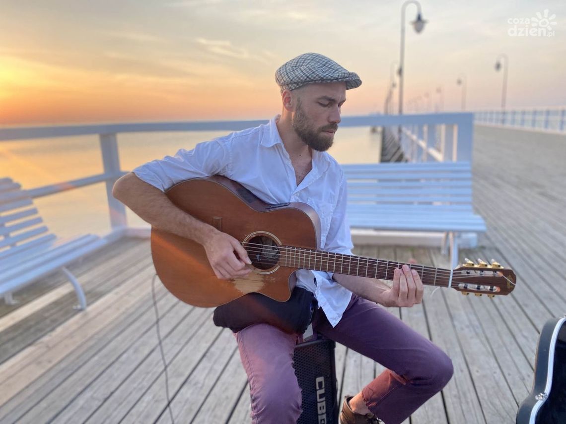 Szydłowiec. Recital gitarowy Michała Zelenibore