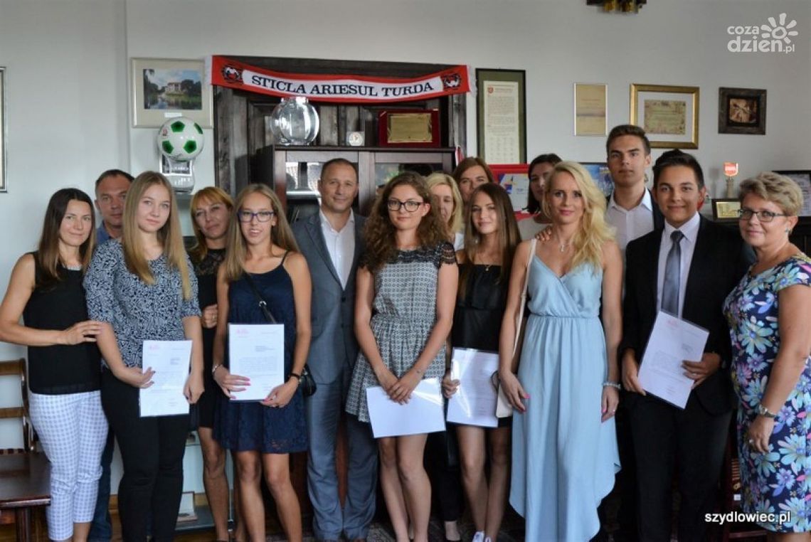 Szydłowiec. Stypendia dla najzdolniejszych przyznane