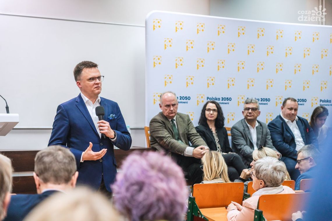 Szymon Hołownia spotkał się z mieszkańcami