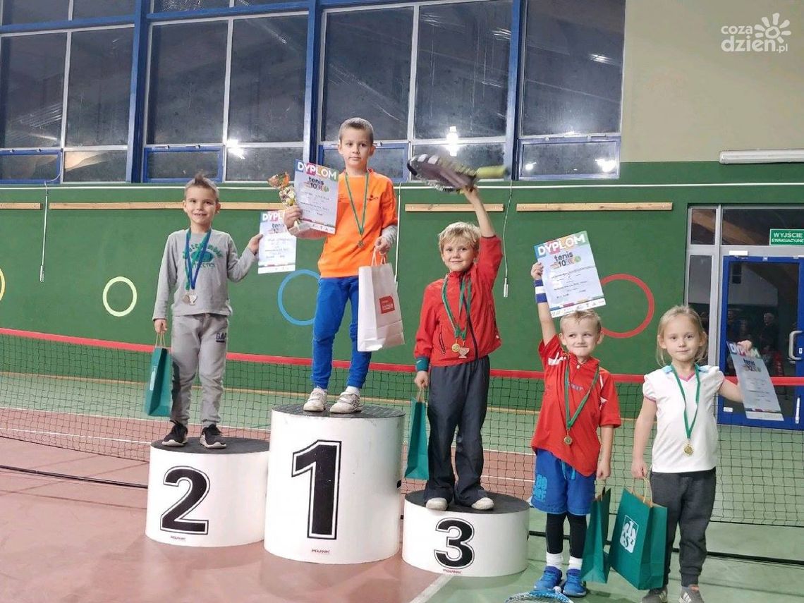 Tenis 10 z sukcesami radomian