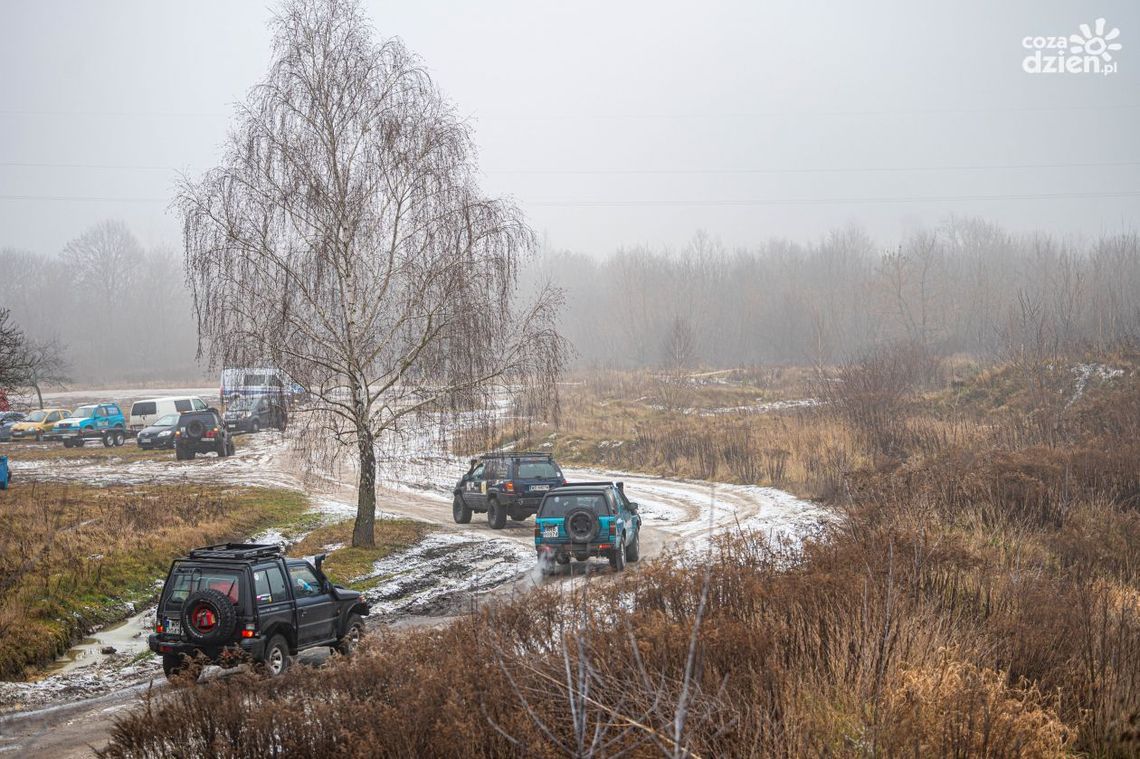 Terenówkami charytatywnie. Za nami  OTI Choinka 2021