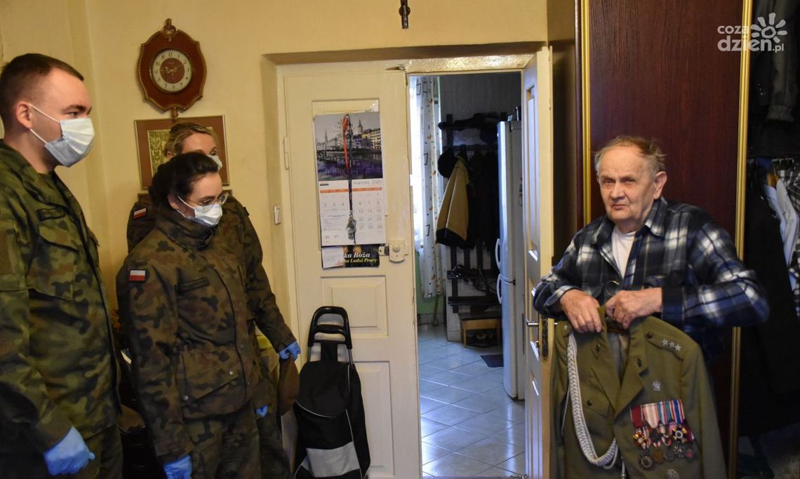 Terytorialsi z pomocą dla weteranów AK Terytorialsi z pomocą dla weteranów AK