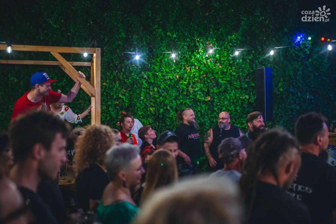 Toksyczna substancja usunięta. Radomskie lokale ponownie otwarte Toksyczna substancja usunięta. Radomskie lokale ponownie otwarte