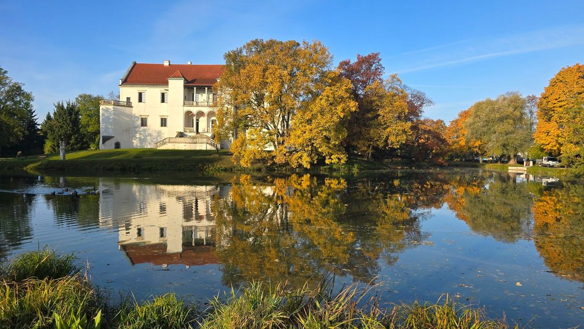 TOP 5 miejsc w regionie radomskim popularnych dla miłośników historii. Odwiedź je w listopadowy weekend