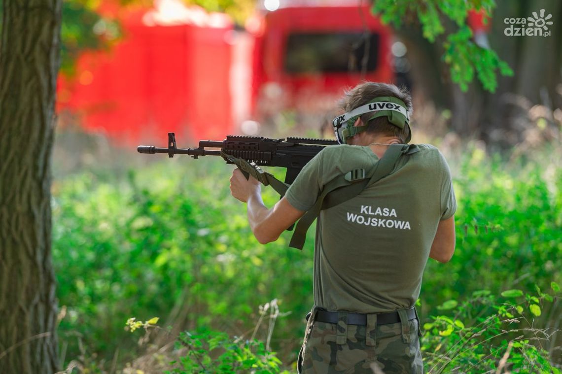 Tor przeszkód dla klas mundurowych Tor przeszkód dla klas mundurowych