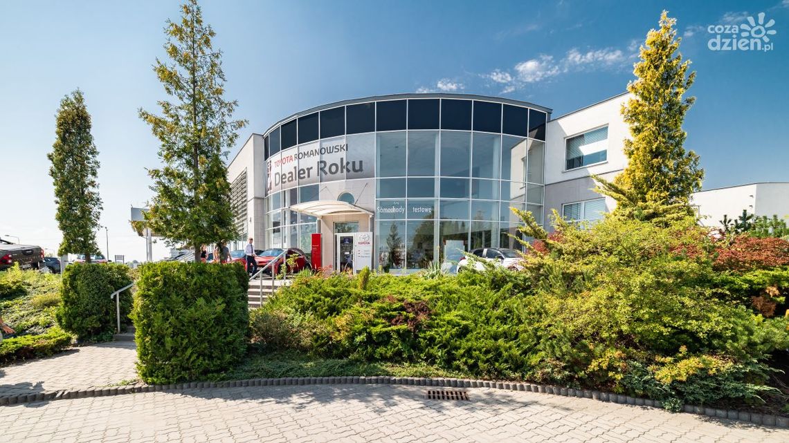 Toyota Romanowski świętuje swoje 30 urodziny! 
3 miasta. 5 salonów. 30 lat istnienia.