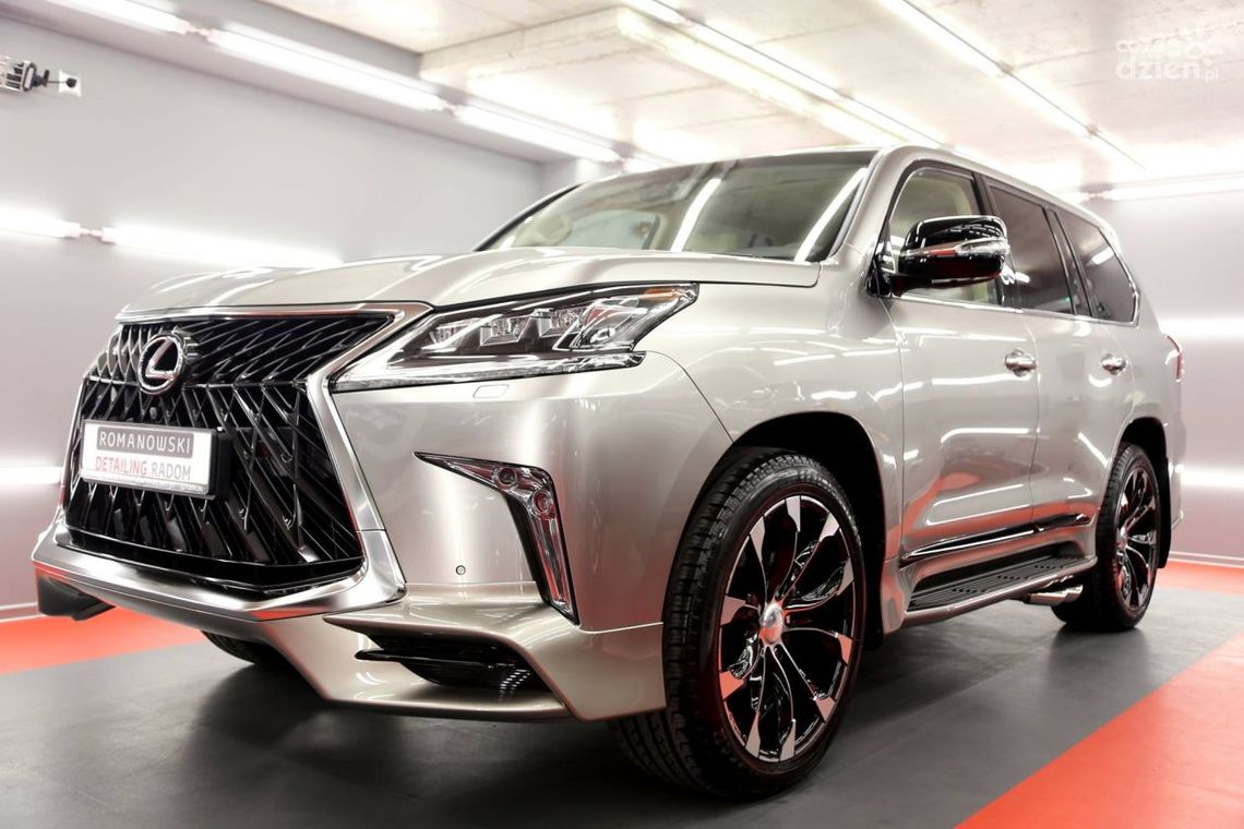 Toyota Romanowski uruchamia Detailing samochodowy Toyota Romanowski uruchamia Detailing samochodowy