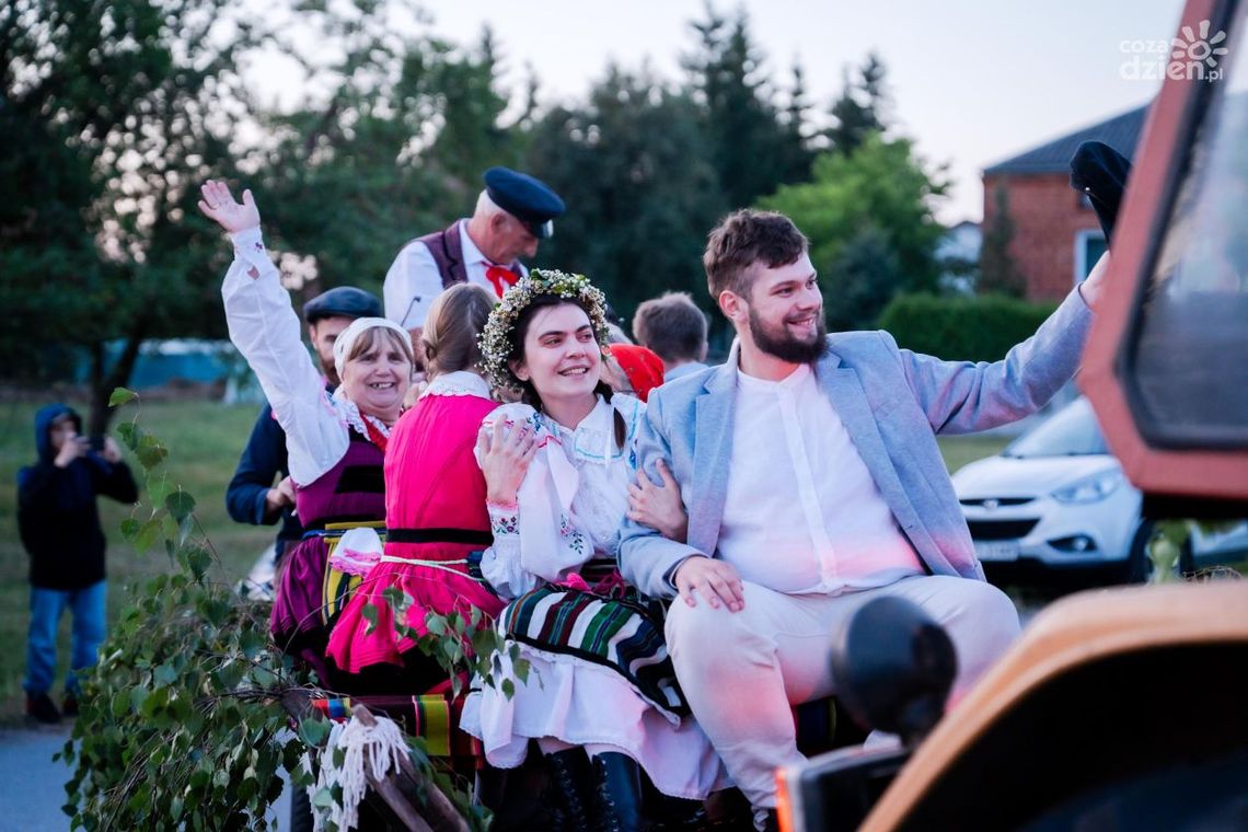 Tradycyjne wesele ludowe w Wirze k. Potworowa