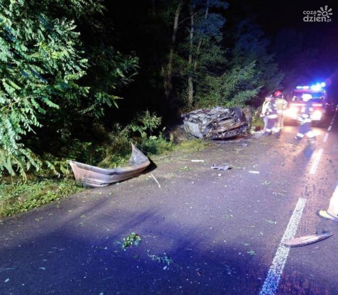 Tragiczny weekend na drogach powiatu grójeckiego. Zginęły dwie osoby Tragiczny weekend na drogach powiatu grójeckiego. Zginęły dwie osoby