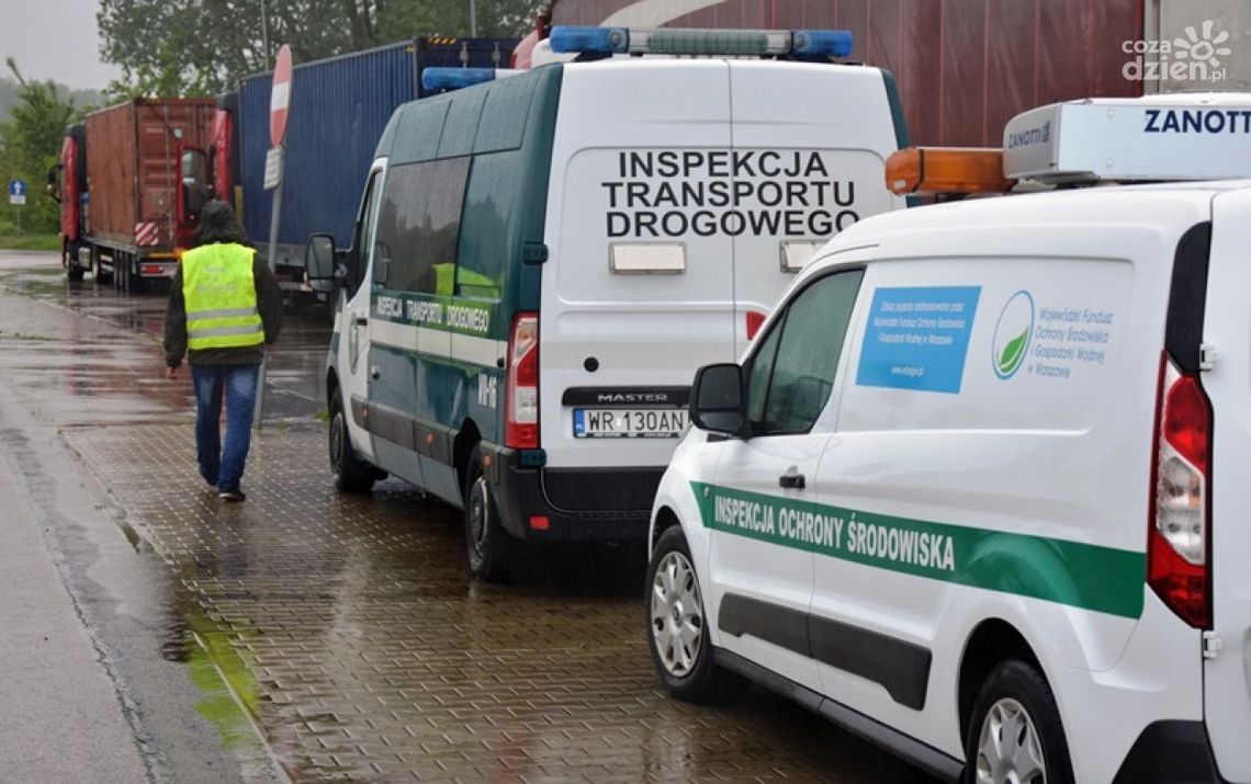 Transport odpadów "na podwójnym gazie"