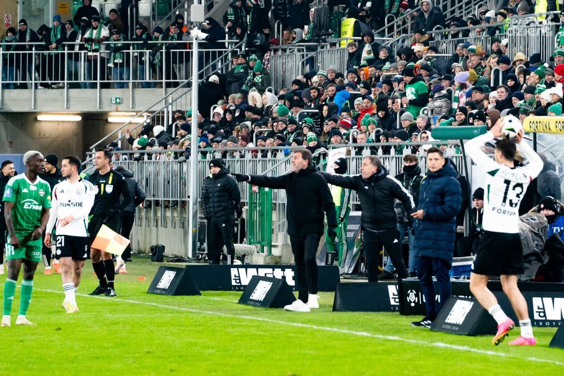 Trener Radomiaka Radom skrytykował sędziów po meczu z Rakowem Częstochowa