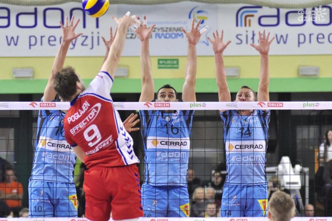Triumf Czarnych w pojedynku z Effectorem