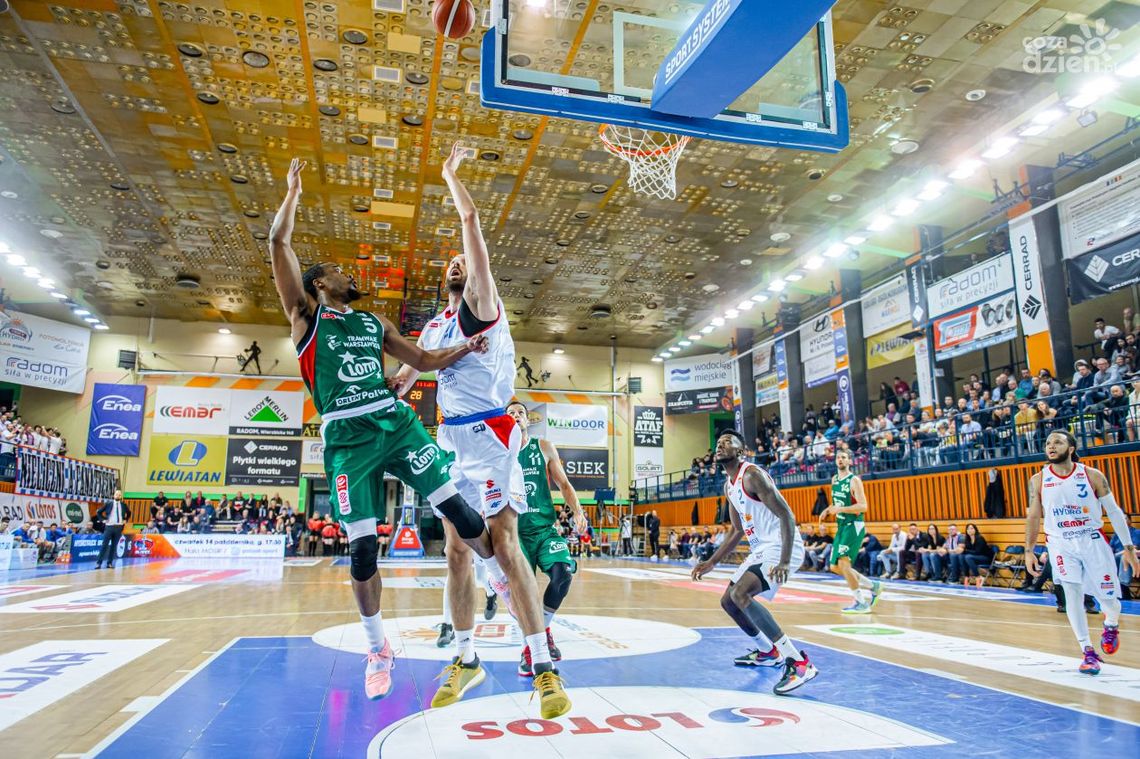 Trudne zadanie przed HydroTruckiem Radom. Z Legią nie zagra jeden obcokrajowiec Trudne zadanie przed HydroTruckiem Radom. Z Legią nie zagra jeden obcokrajowiec