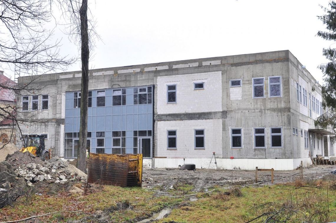 Trwa budowa Centrum Onkologii Ziemi Radomskiej