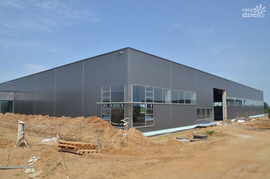 Trwa budowa fabryki Aplisens w Radomiu