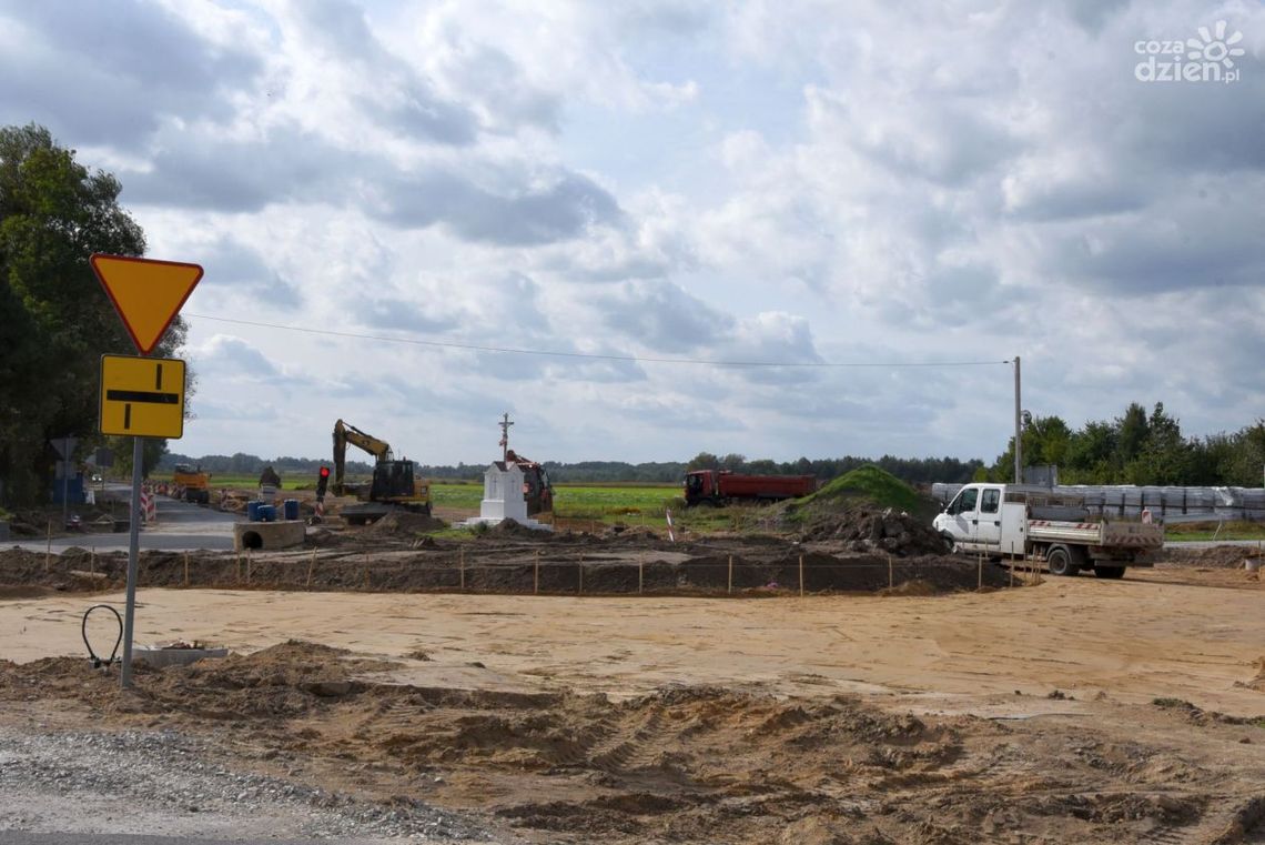 Trwa przebudowa drogi Radom - Gębarzów - Polany