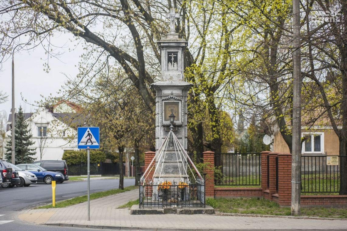 Trwa remont kapliczki przy ul. Limanowskiego Trwa remont kapliczki przy ul. Limanowskiego