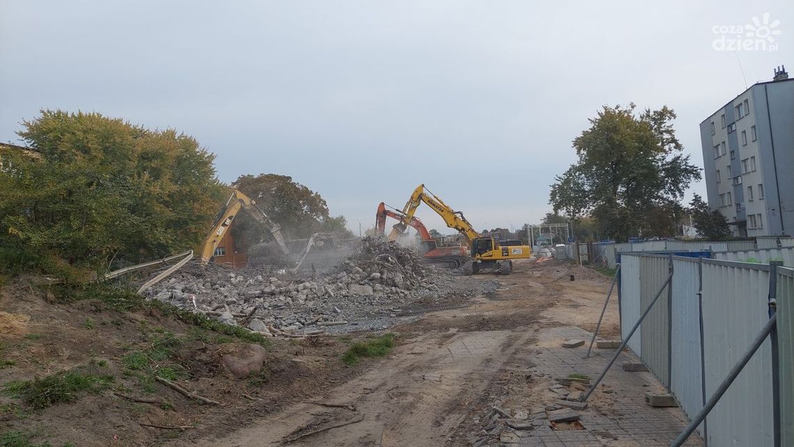 Trwa rozbiórka wiaduktu