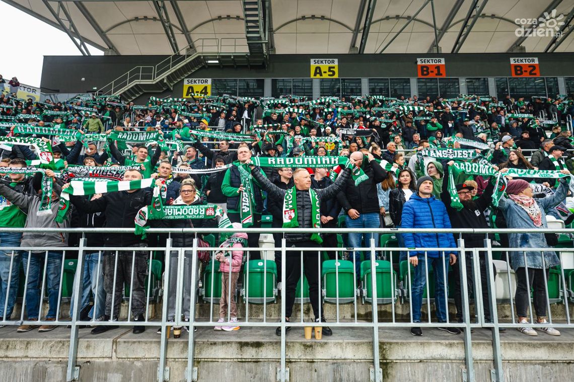 Trwa sprzedaż biletów na mecze Radomiaka z Puszczą Niepołomice i Śląskiem Wrocław Trwa sprzedaż biletów na mecze Radomiaka z Puszczą Niepołomice i Śląskiem Wrocław