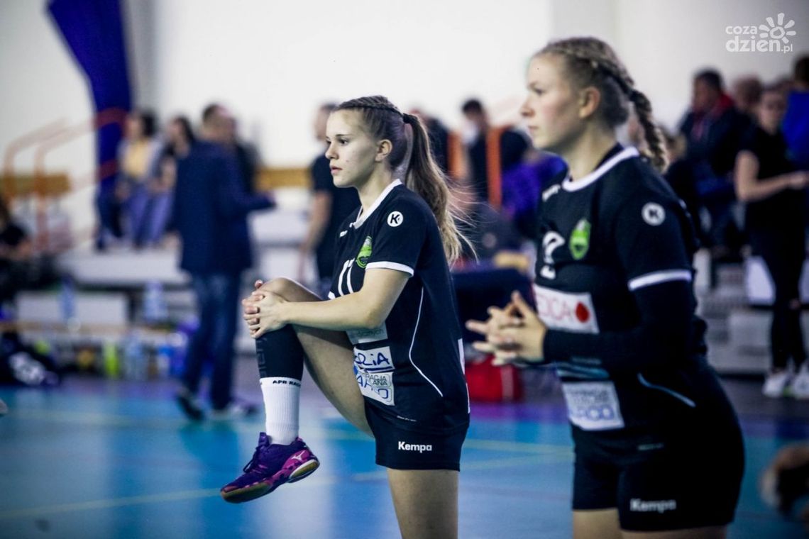 Trwa zwycięska passa szczypiornistek APR-u Radom. Lider nie zwalnia tempa Trwa zwycięska passa szczypiornistek APR-u Radom. Lider nie zwalnia tempa