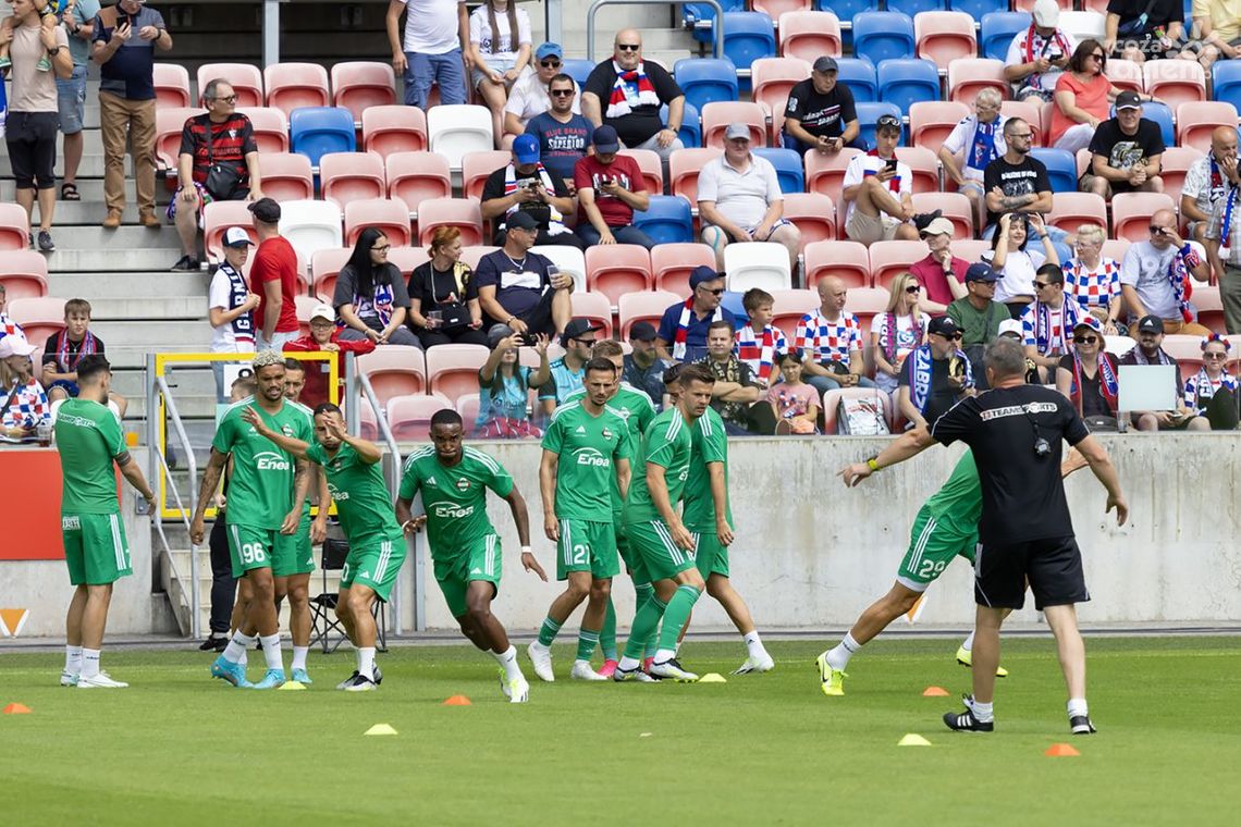 Trzech zawodników debiutowało w Radomiaku w meczu z Górnikiem Trzech zawodników debiutowało w Radomiaku w meczu z Górnikiem